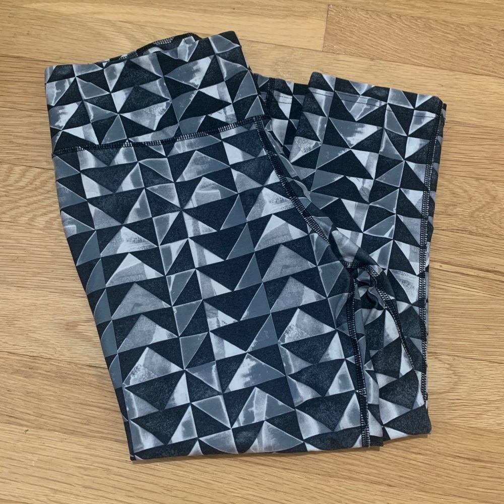 Nike crop leggings